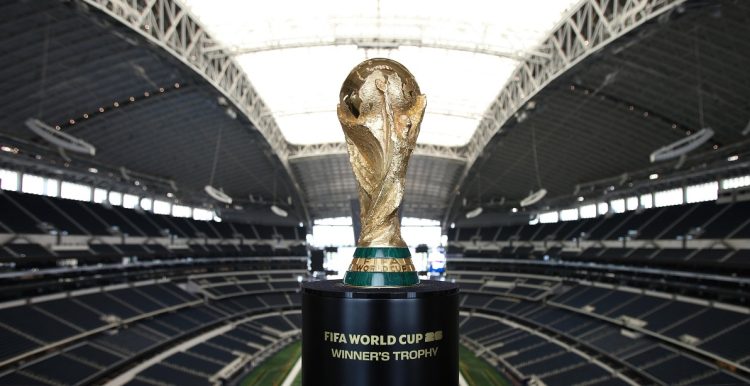FIFA prohíbe las botellas reutilizables en las sedes del Mundial alegando motivos de seguridad