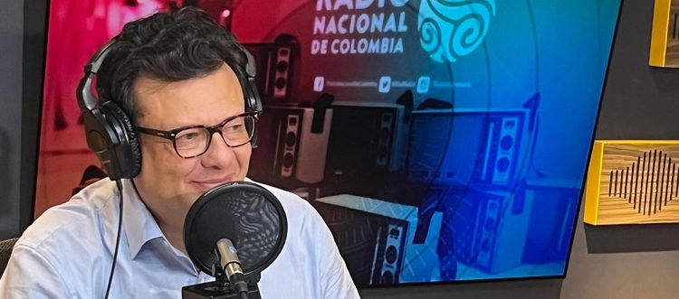 Procuraduría abre investigación disciplinaria contra Hollman Morris por presunto uso de medios públicos con fines políticos