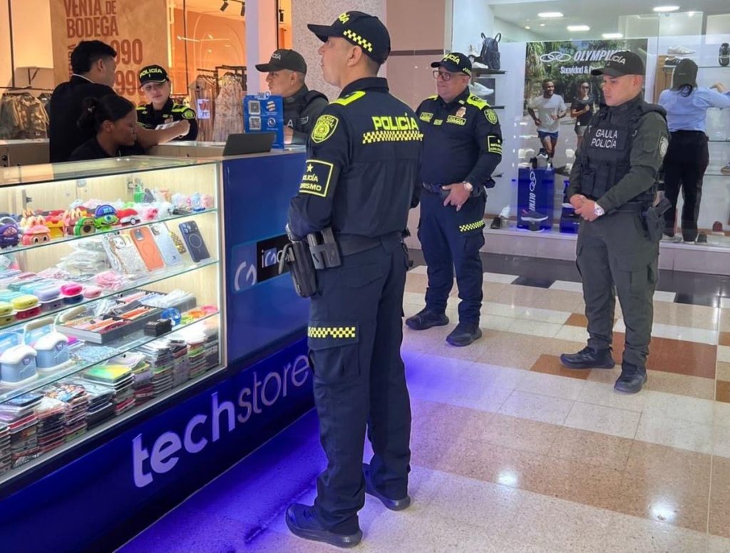 Policía despliega 1.000 uniformados en Barranquilla por celebración del Día del Padre