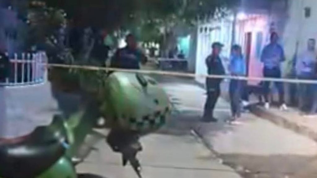 Capturan a cuatro presuntos extorsionistas y aprehenden a dos menores vinculados a ‘Los Pepes’ y ‘Los Costeños’