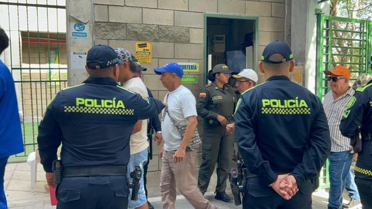Policía destaca normalidad y buen comportamiento ciudadano durante la jornada electoral en Barranquilla y su área metropolitana