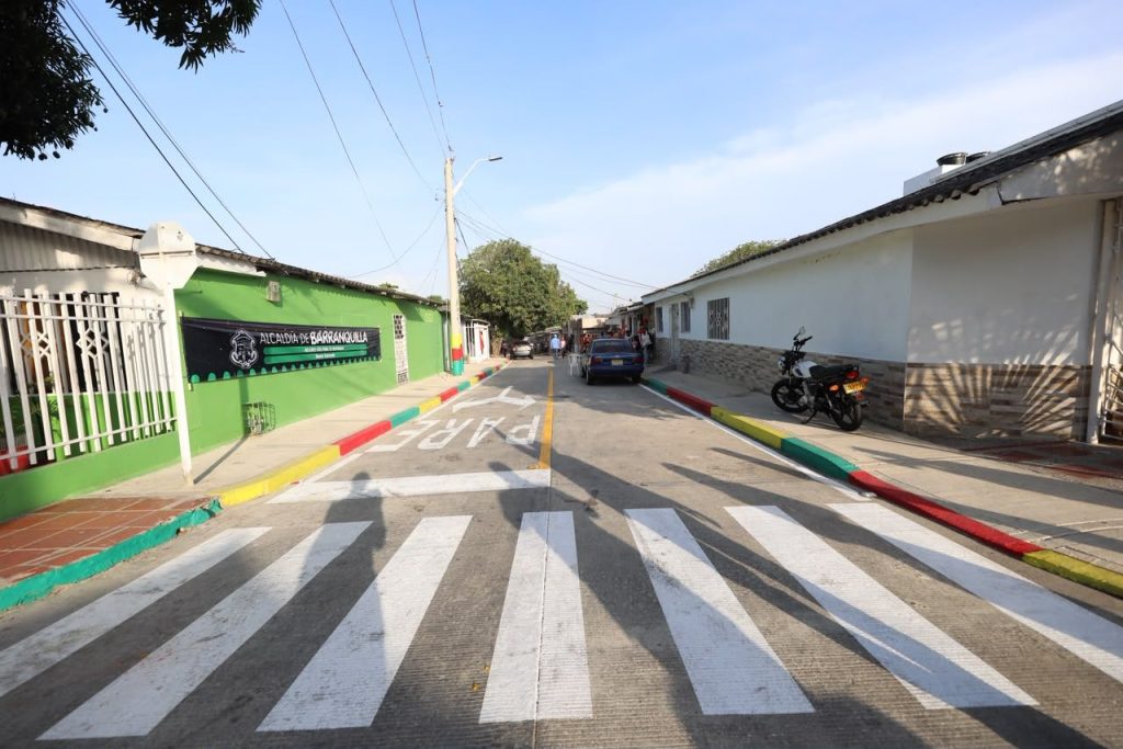Entregan más de 600 metros de vías recuperadas en el barrio Kennedy de Barranquilla