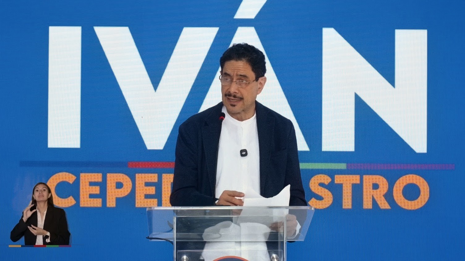 Iván Cepeda afirma que Abelardo De la Espriella no debe posesionarse sin renunciar a su ciudadanía de EE. UU.