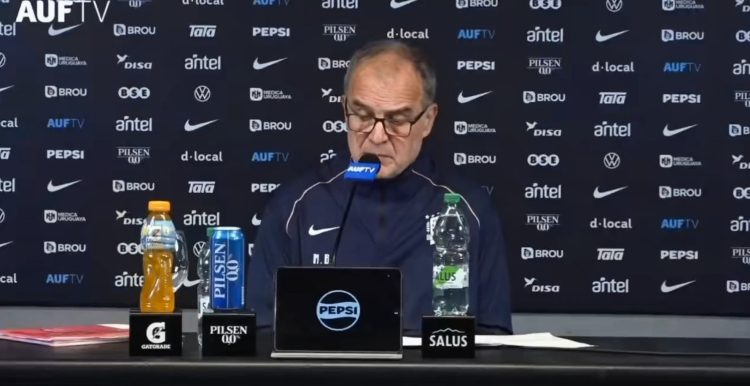 Marcelo Bielsa anuncia su salida de Uruguay tras la eliminación en el Mundial 2026