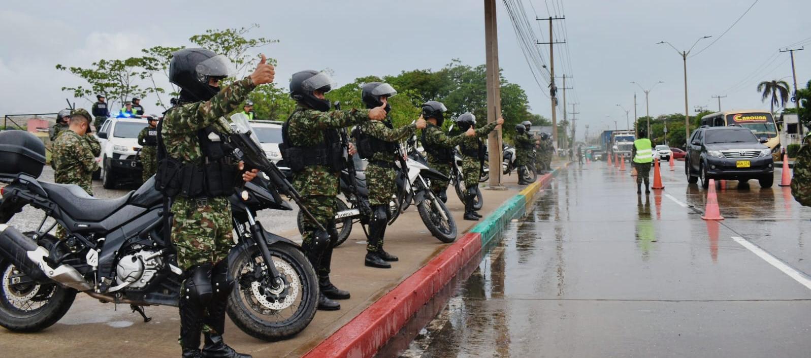 Ejército despliega más de 500 soldados para reforzar la seguridad vial en Atlántico, Magdalena y La Guajira