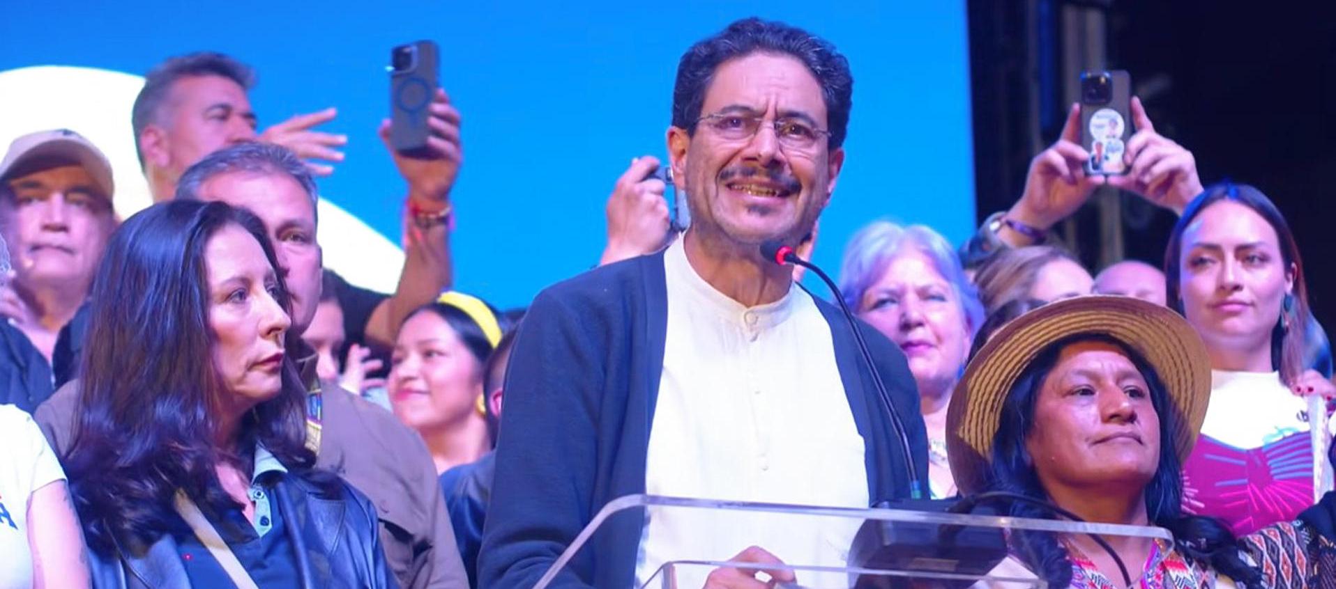 Iván Cepeda no reconoce el preconteo electoral y anuncia impugnación de 33 mil mesas de votación
