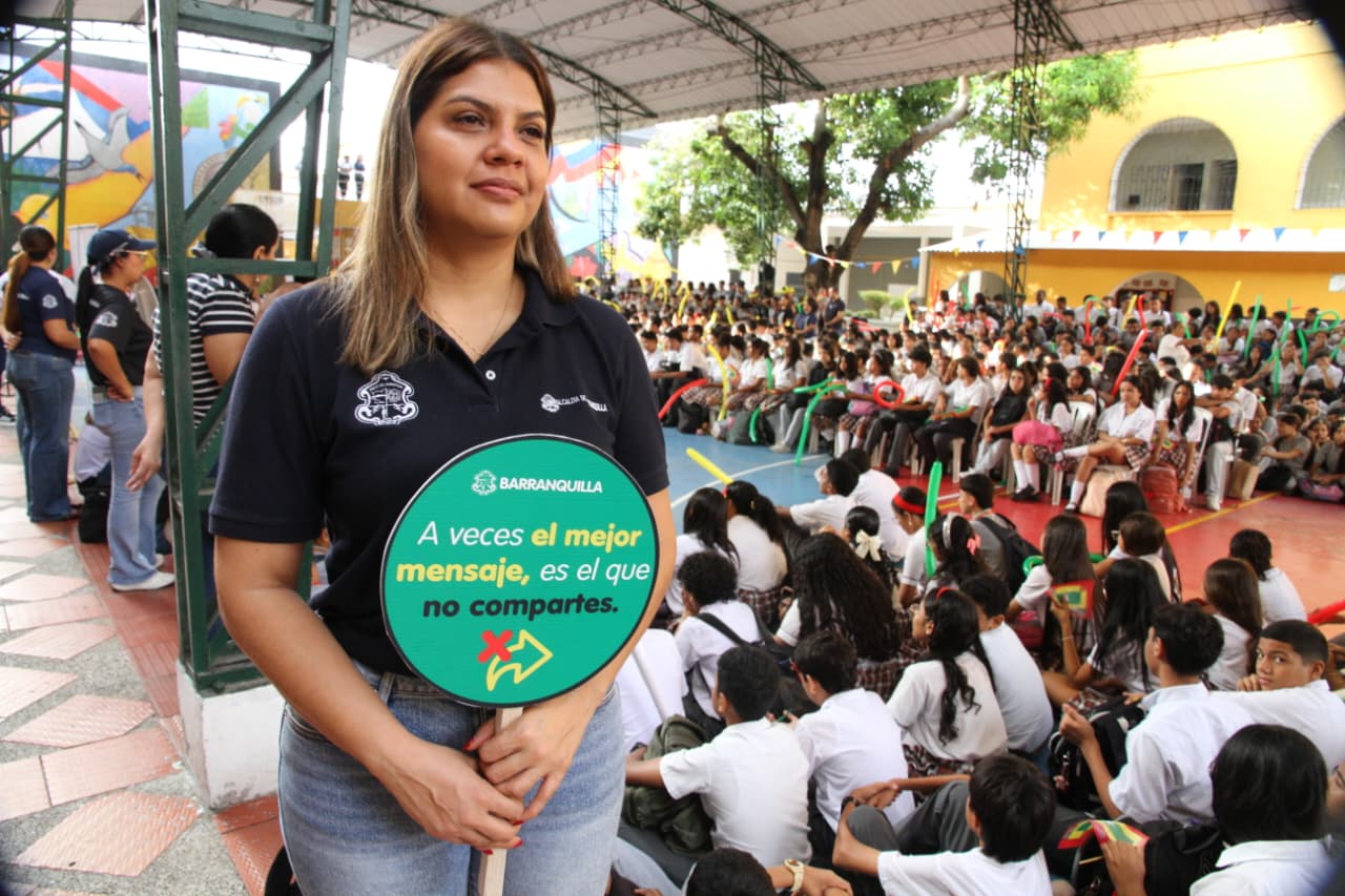 Barranquilla lanza campaña ‘Corta la Red’ para frenar la desinformación y proteger la convivencia en los colegios