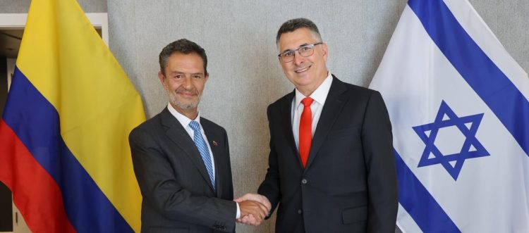 Israel anuncia que el gobierno de Abelardo De la Espriella trasladará la embajada de Colombia a Jerusalén