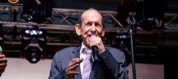 Muere Perucho Navarro, legendario cantante venezolano, a los 85 años en España