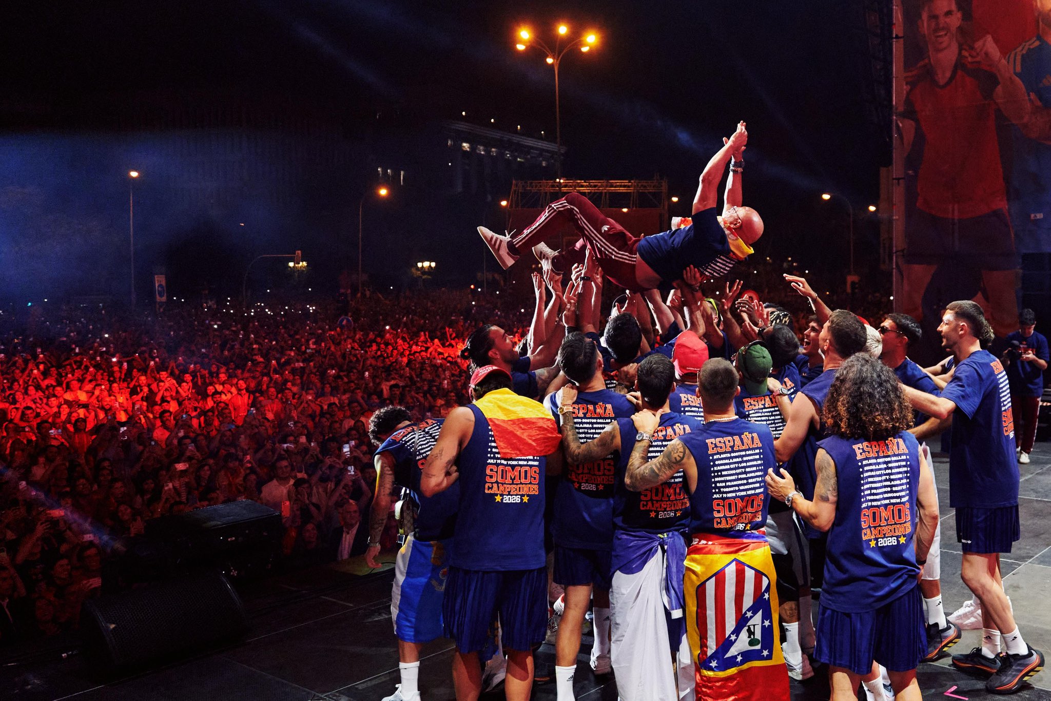 Más de 1,8 millones de personas celebran en Madrid el título mundial de España