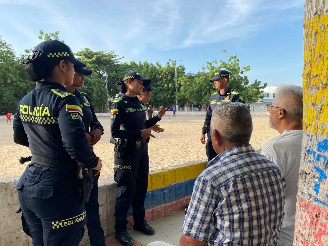 Policía refuerza acompañamiento en escuelas de fútbol tras amenazas en escenarios deportivos de Barranquilla
