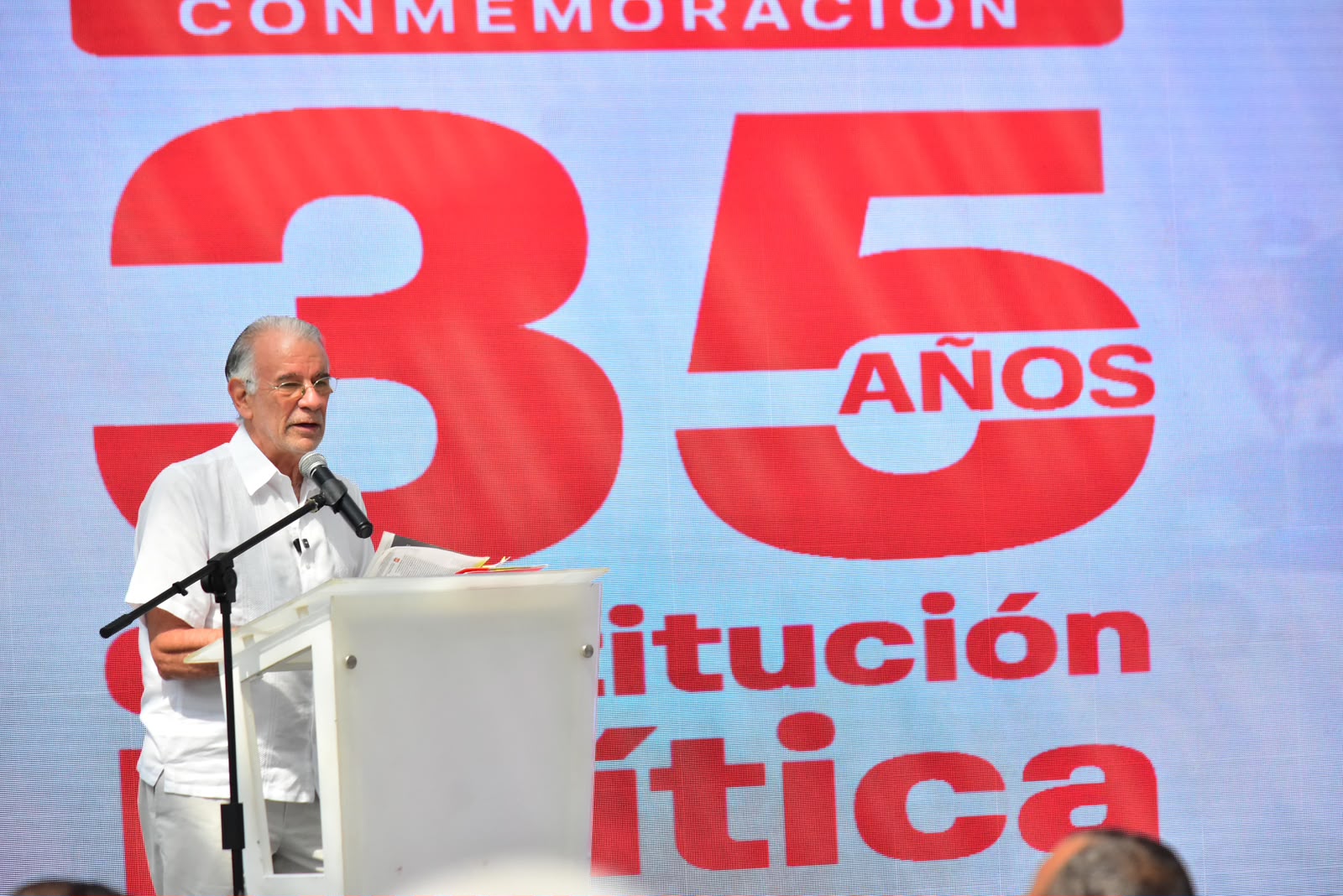 Eduardo Verano propone un gran referendo en 2027 para convertir las regiones en entidades territoriales autónomas