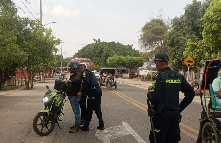 Policía del Atlántico refuerza el pie de fuerza en Santo Tomás y Palmar de Varela para combatir la extorsión