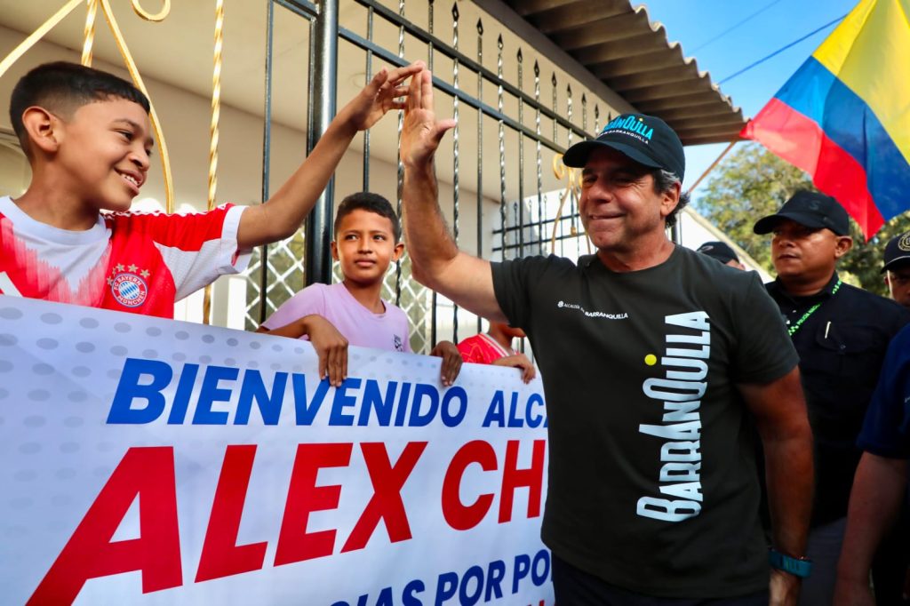 Alejandro Char entrega nuevas vías en Tayrona, La Chinita y deja a Villa Sevilla 100 % pavimentado