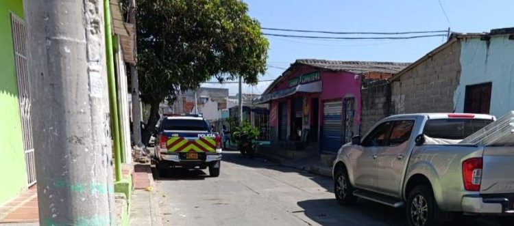Defensora del Pueblo pide restablecer el empalme entre los gobiernos de Petro y De La Espriella