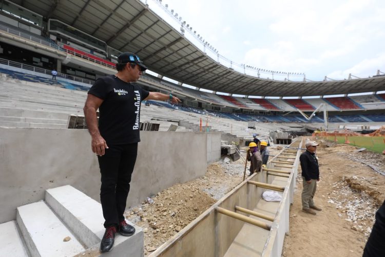 Alejandro Char anuncia inicio de instalación de las nuevas sillas del estadio Metropolitano
