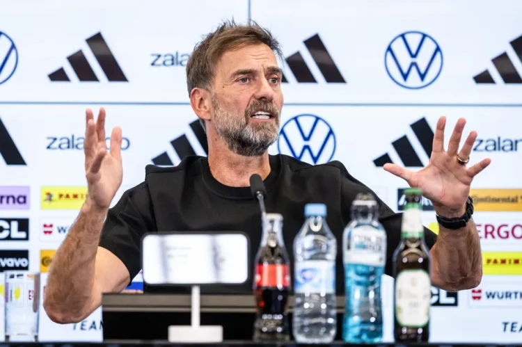 Jürgen Klopp fue presentado como nuevo director técnico de la selección de Alemania